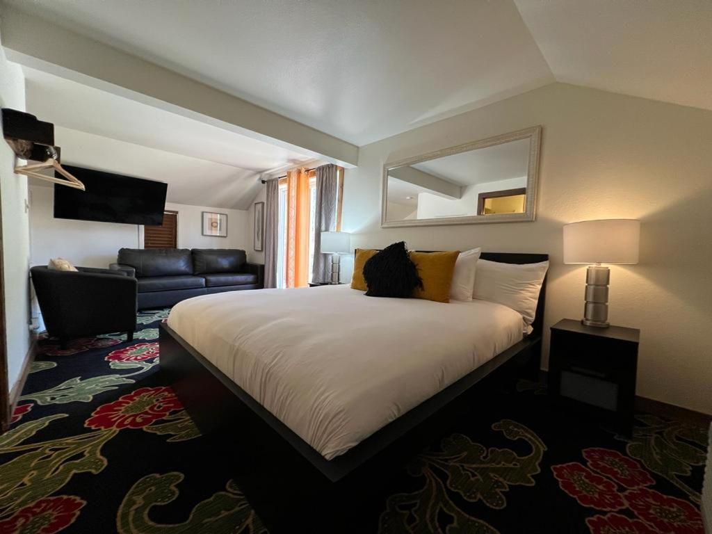 Green Mountain Falls Lodge Bagian luar foto