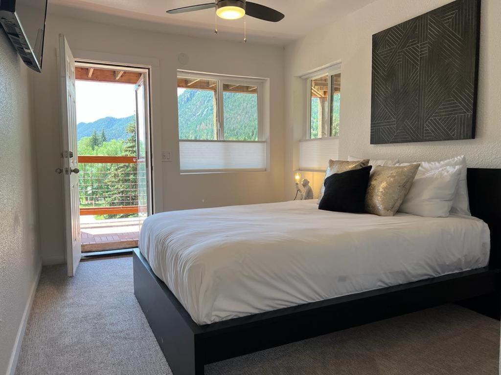 Green Mountain Falls Lodge Bagian luar foto