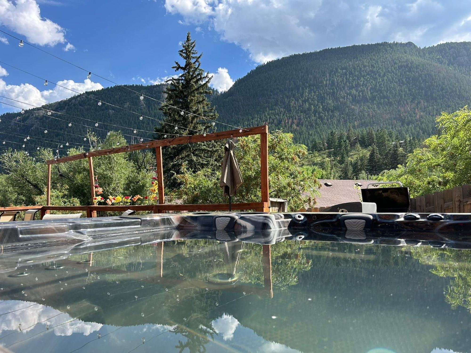Green Mountain Falls Lodge Bagian luar foto